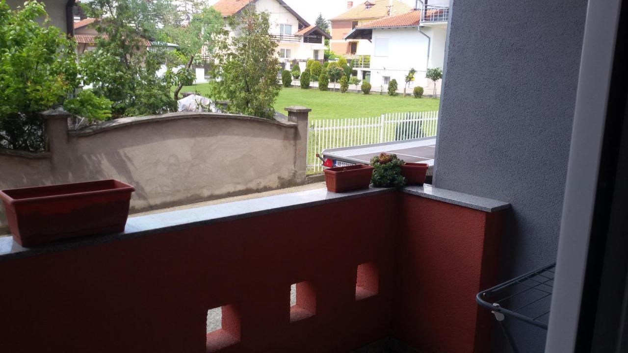 Lili Apartman Arandjelovac Kültér fotó